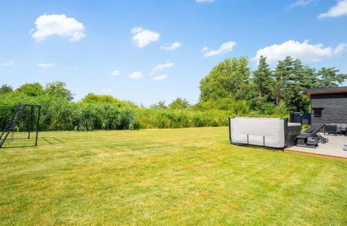 Marielyst House | Holiday Home Apelone - 900m from the sea by Interhome