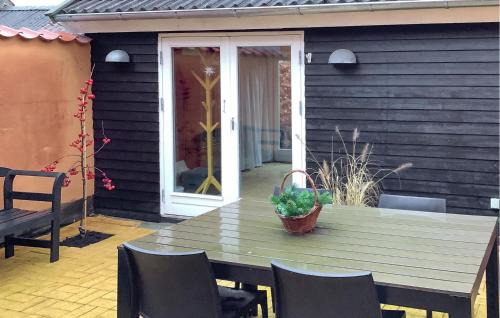 Assens House | Holiday Home Assens With Patio Xi