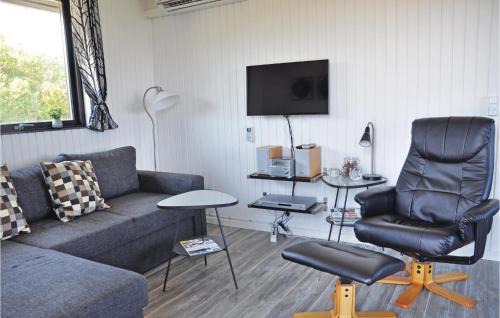 Asserballeskov House | Holiday Home Augustenborg With Sea View 11