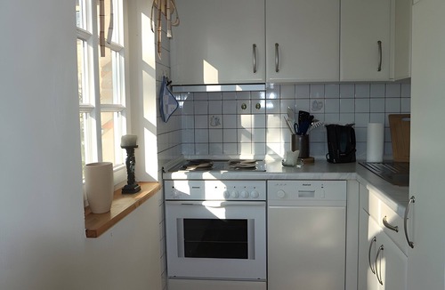Karolinenkoog House | Holiday Home 'Backhaus' with Private Terrace and Private Garden