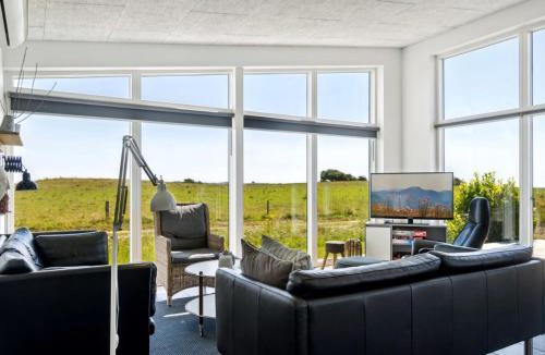 Knebel House | Holiday Home Bæver - 200m from the sea by Interhome