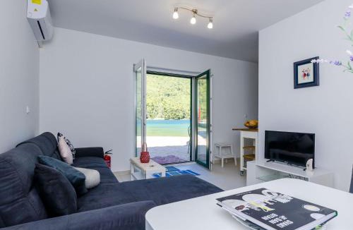 Broce House | Holiday home Barbara - Two Bedroom Holiday home