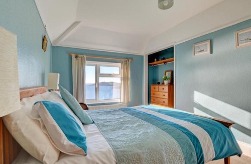 Polruan House | Holiday Home Battery Park by Interhome