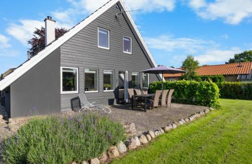 Lundeborg House | Holiday Home Begitte - 200m from the sea by Interhome
