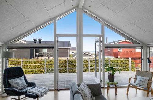 Tørresø House | Holiday Home Berner - 40m from the sea by Interhome