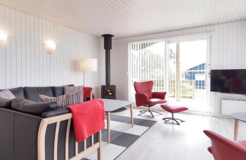 Næs House | Holiday Home Bertold - 20m from the sea by Interhome
