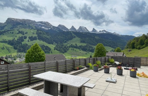 Wildhaus-Alt St. Johann House | Holiday home "Bijou in Unterwasser"