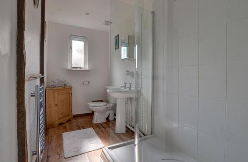 Abbess Roding House | Holiday Home Bisho by Interhome