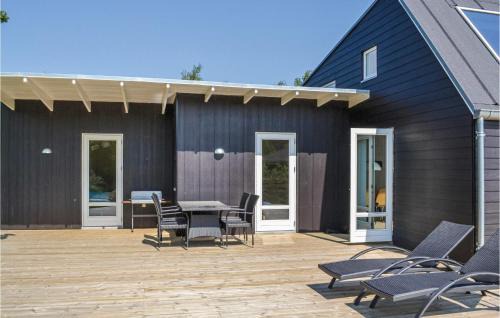 Øer Strand House | Holiday Home Bjarkes Grund Ii