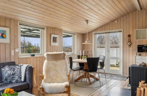 Ajstrup House | Holiday Home Bjarni - 175m from the sea by Interhome