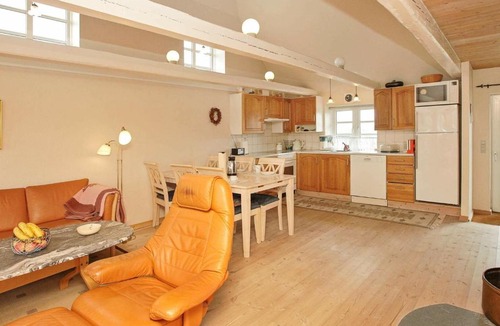 Fjand Badeby House | Holiday Home Bjerghuse