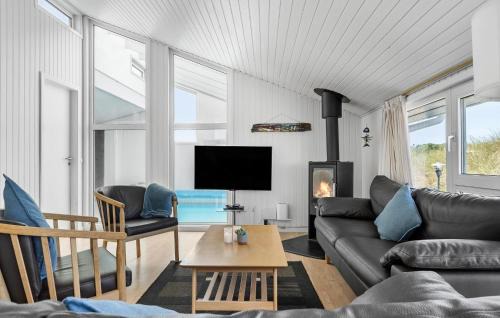 Bjerregaard House | Holiday Home Bjerregårdsvej Hvide Sande Ds Denm