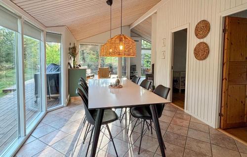 Torup Strand House | Holiday Home Blåbærstien Fjerritslev Ii