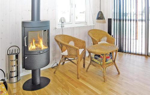 Falen House | Holiday Home Blomstervænget Hemmet X