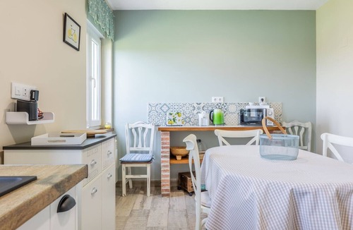 Alfoz de Lloredo House | Holiday Home 'Brizna' with Sea View, Private Terrace and Wi-Fi