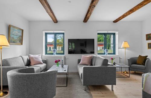 Tranekaer House | Holiday Home Brun - 1-5km from the sea by Interhome