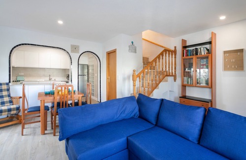 Gran Alacant House | Holiday Home 'Bungalow 213' with Shared Pool, Wi-Fi and Air Conditioning