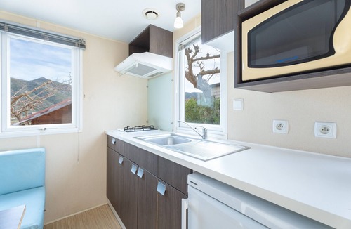 Barx House | Holiday Home 'BW 2018' with Mountain View, Wi-Fi and Air Conditioning