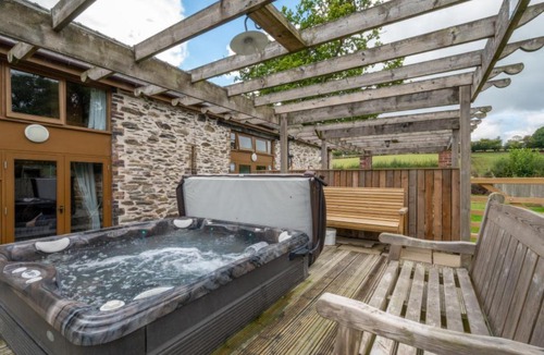 Cilmeri House | Holiday Home Bwthyn Pen by Interhome