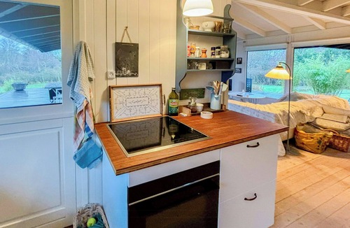 Hundested House | Holiday home by Kattegat and Hald Beach