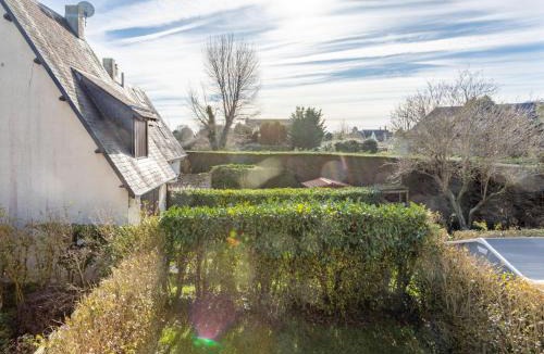 Cabourg House | Holiday Home Cabourg Cottage-4 by Interhome