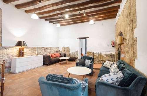 Capellades House | Holiday Home "Can Lluís" with Mountain View, Pool, Garden & Wi-Fi
