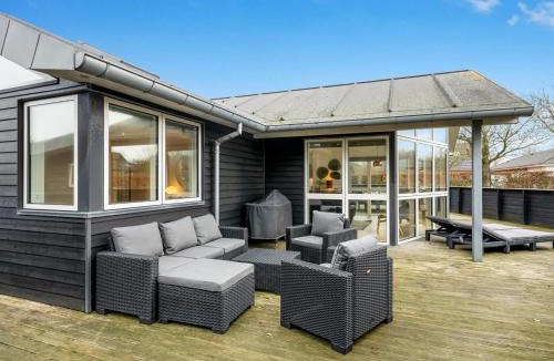 Sjaelborg House | Holiday Home Carlie - 250m to the fjord by Interhome