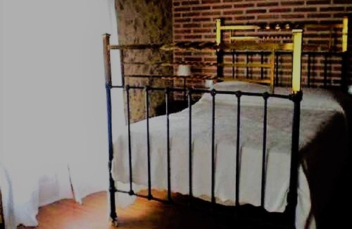 El Bohodon House | Holiday Home 'Casa El Prejon' with Private Terrace and Private Garden