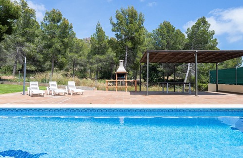 Roda de Bara House | Holiday Home 'Casa Tico' with Private Pool, Wi-Fi