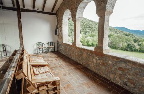 Sant Salvador de Bianya House | Holiday Home Casa Rural El Callís mit Bergblick by Interhome