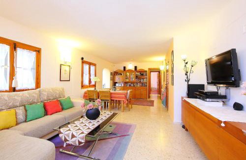 Monte Pego House | Holiday Home Casa Gran Sorolla by Interhome