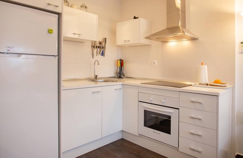 La Siesta House | Holiday Home Casa kahl with Terrace, A/C & Wi-Fi