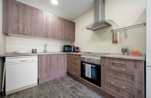 Aldover House | Holiday Home 'Casa Lluma' with Mountain View, Wi-Fi and Air Conditioning