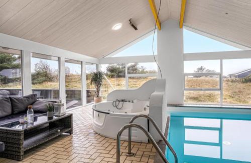 Grønhøj House | Holiday Home Caya - 750m from the sea by Interhome