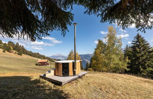 Sarn House | Holiday Home Chalet Paradiesli by Interhome