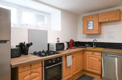 Saint-Beron House | Holiday Home 'Charming House in Saint Béron' with Mountain View, Wi-Fi and Air Conditioning