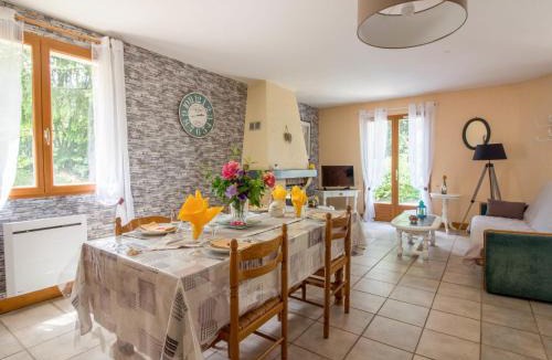 Aubazine House | Holiday Home Chastagnol by Interhome