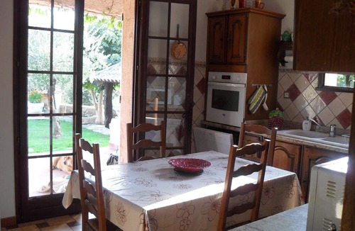 Cabasse House | Holiday home "Chez brunette