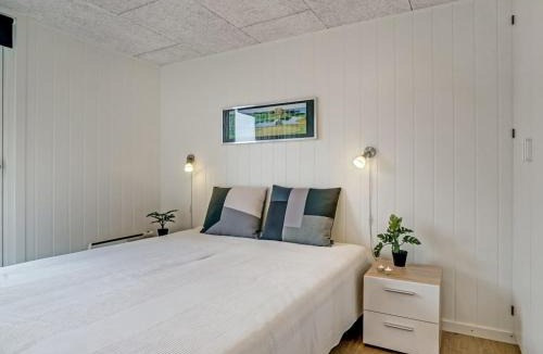 Oster Hurup House | Holiday Home Cholena - 700m from the sea by Interhome