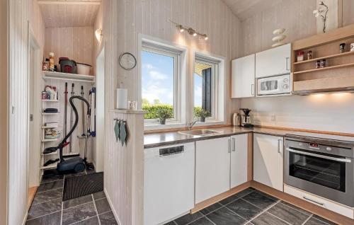 Flovt Strand House | Holiday Home Chr Jacobsensvej