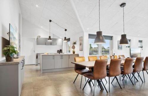 Grønninghoved Strand House | Holiday Home Clare - 100m from the sea by Interhome