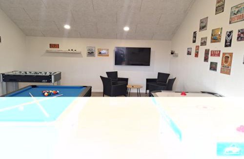 Grønninghoved Strand House | Holiday Home Clare - 100m from the sea by Interhome