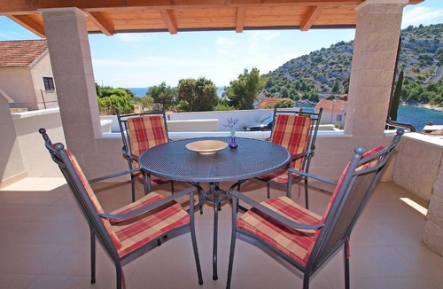 Razanj House | Holiday Home Claudia 2