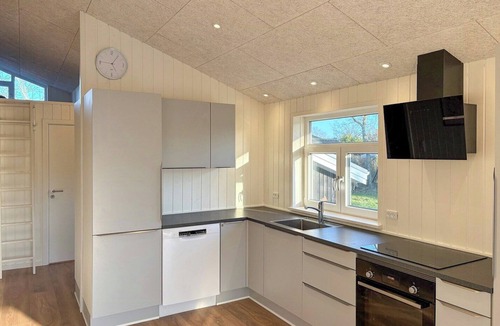 Saksild Strand House | Holiday home close to beach near Norsminde