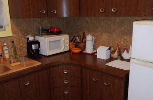 Montlucon House | Holiday Home "complète" with Balcony & Wi-Fi