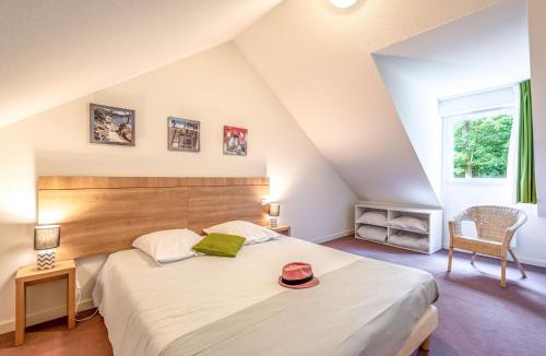 Saumur House | Holiday Home Cottage Confort-2 by Interhome