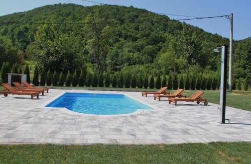 Otocac House | Holiday Home Dalija