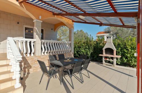 Sukosan House | Holiday Home Danijel by Interhome