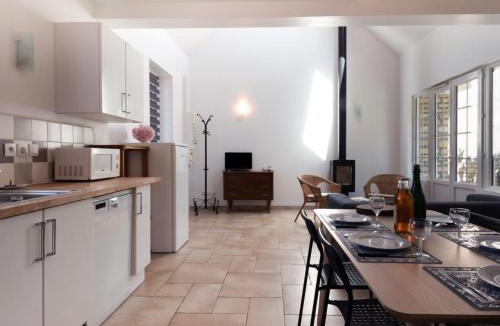 Le Mesnil-Patry House | Holiday Home De Malau by Interhome