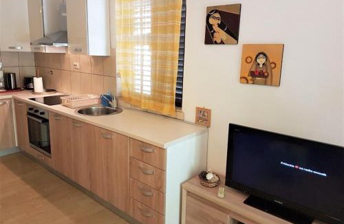 Cove Osibova (Milna) House | Holiday home Dean - 80m to the sea